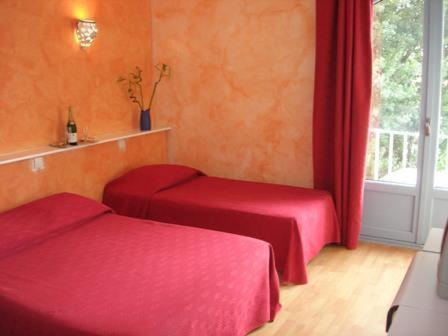 Les Mimosas Hotel Lunel  Cameră foto