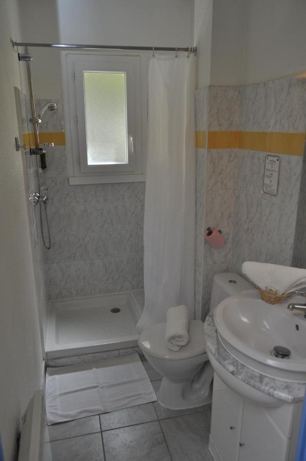 Les Mimosas Hotel Lunel  Cameră foto